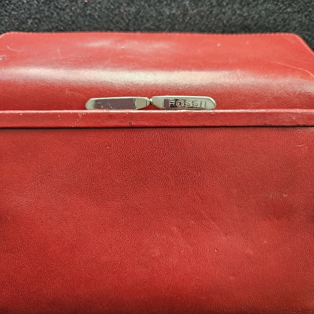 Fossil Red Leather Tri-Fold Wallet - image 3